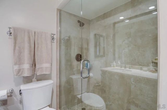 1770 Avenida Del Mundo 1004, Coronado, CA 92118