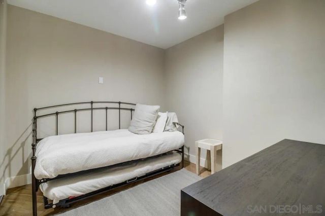 1770 Avenida Del Mundo 1004, Coronado, CA 92118