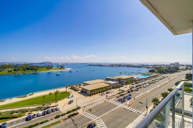 1770 Avenida Del Mundo 1004, Coronado, CA 92118