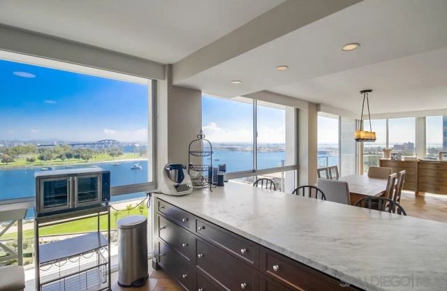 1770 Avenida Del Mundo 1004, Coronado, CA 92118