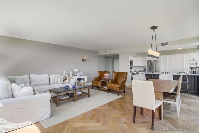 1770 Avenida Del Mundo 1004, Coronado, CA 92118