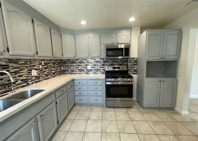 10539 Tinker Avenue, Tujunga, CA 91042