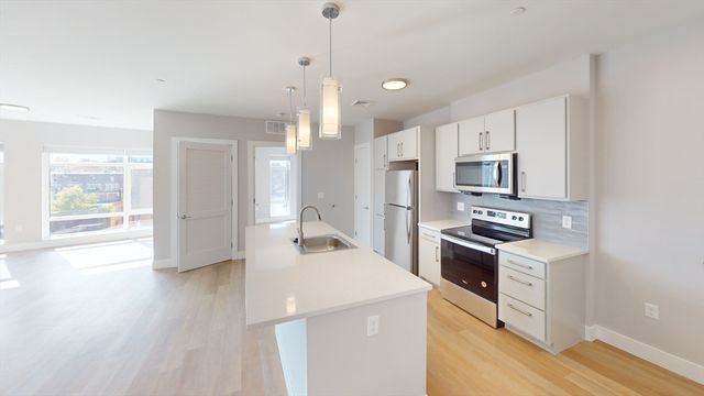 250 Cente 510, Boston, MA 02119
