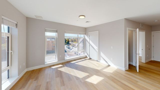 250 Cente 510, Boston, MA 02119