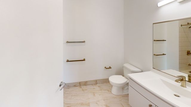 250 Cente 510, Boston, MA 02119