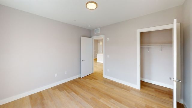 250 Cente 510, Boston, MA 02119