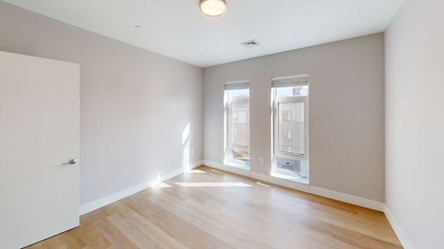 250 Cente 510, Boston, MA 02119