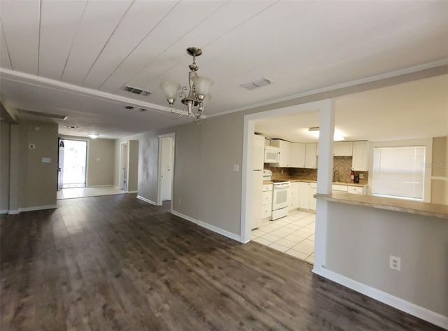 1504 E 99TH AVENUE A, Tampa, FL 33612