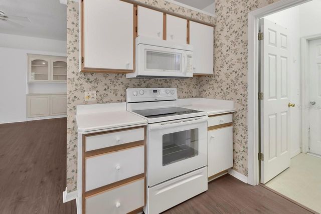 1104 STILLWATER DRIVE, Deland, FL 32720