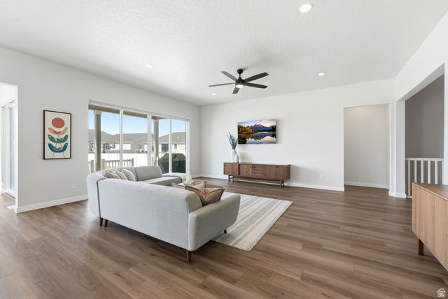 329 E EMPIRE SPRINGS DR, Saratoga Springs, UT 84045