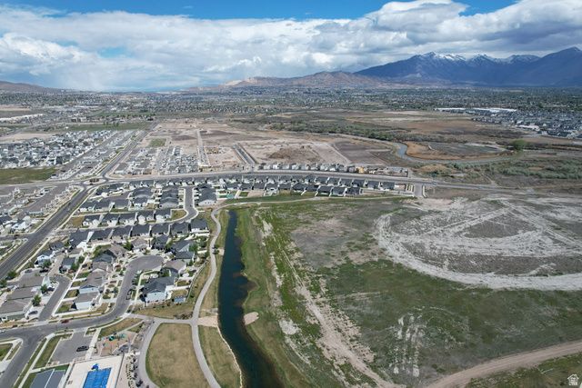 329 E EMPIRE SPRINGS DR, Saratoga Springs, UT 84045