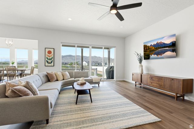 329 E EMPIRE SPRINGS DR, Saratoga Springs, UT 84045