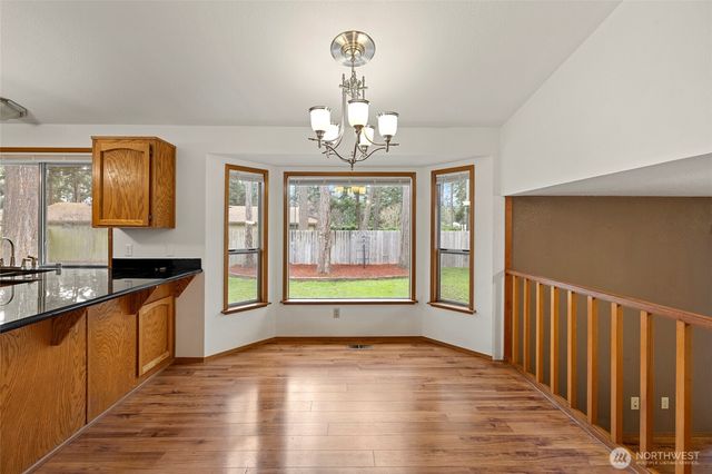 633 NW Mizzen Drive, Oak Harbor, WA 98277