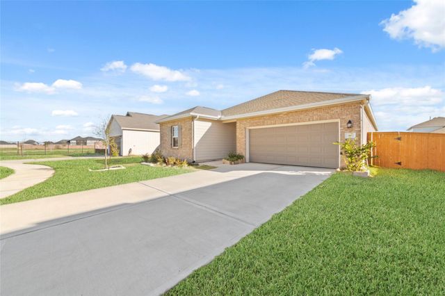 3012 Pearl Shore Drive, Katy, TX 77493