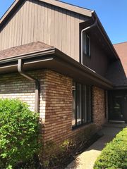 1872 MISSION HILLS Lane, Northbrook, IL 60062