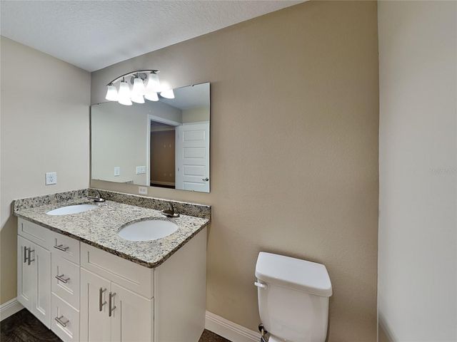 904 W RUM PLACE, Dunnellon, FL 34434