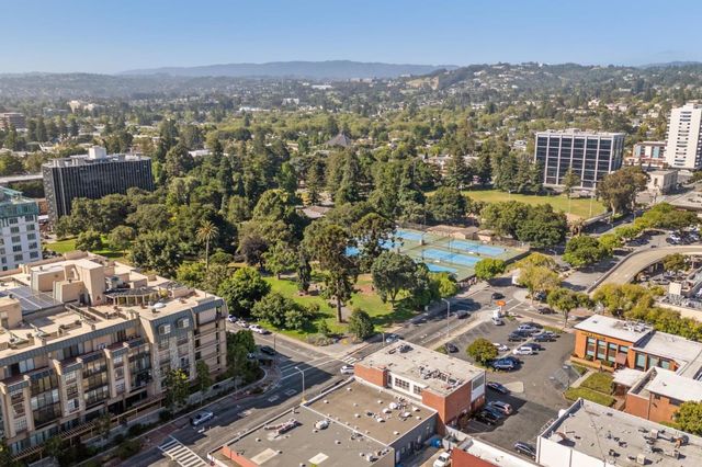 153 E 5th Avenue, San Mateo, CA 94401