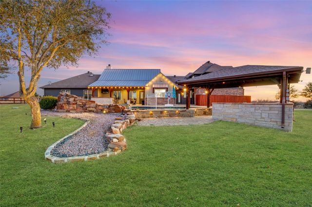 419 Kerfoot Drive, Gunter, TX 75058