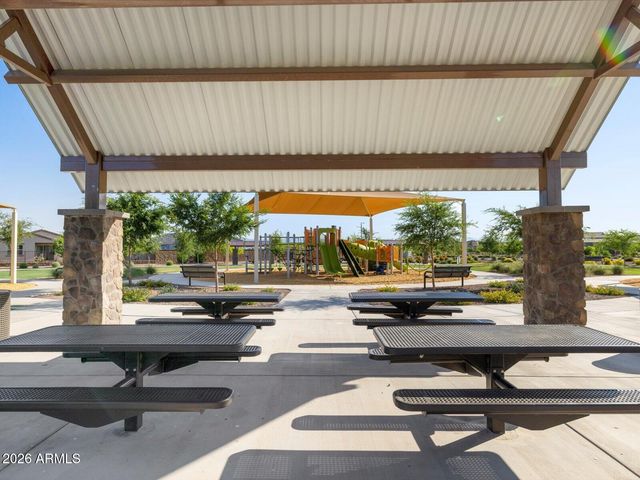 2443 E ENANTIO Road, San Tan Valley, AZ 85143