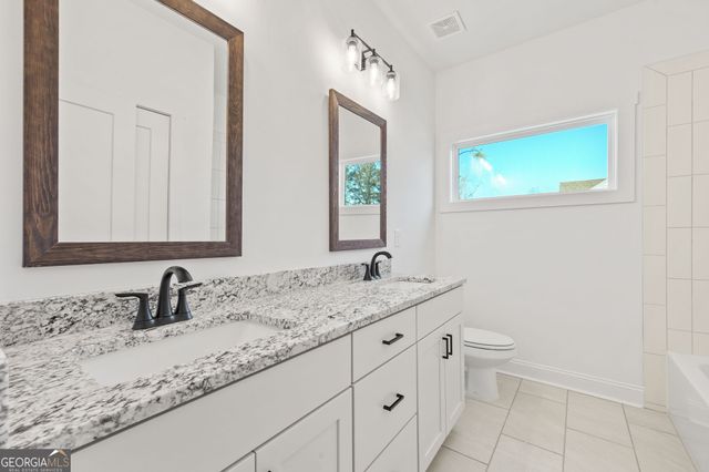 130 Windchime Way 9, Tyrone, GA 30290