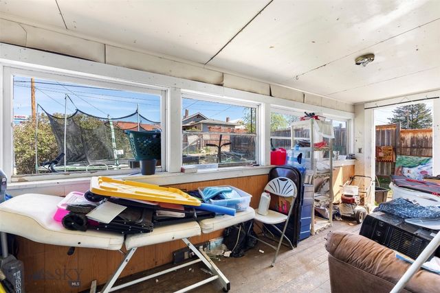 855 Lewisohn, Butte, MT 59701