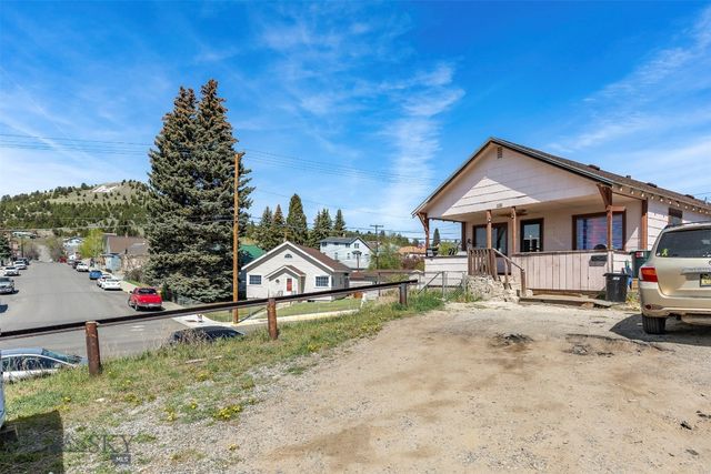 855 Lewisohn, Butte, MT 59701