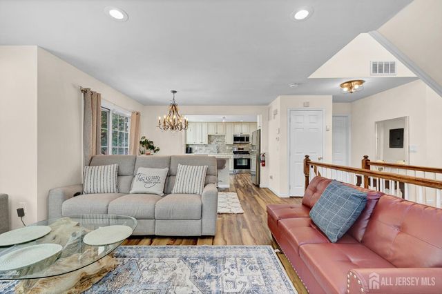 810 Plymouth Road, North Brunswick, NJ 08902