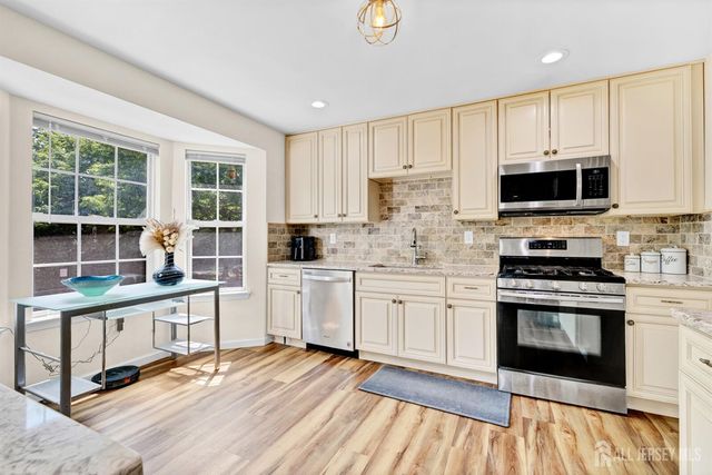810 Plymouth Road, North Brunswick, NJ 08902