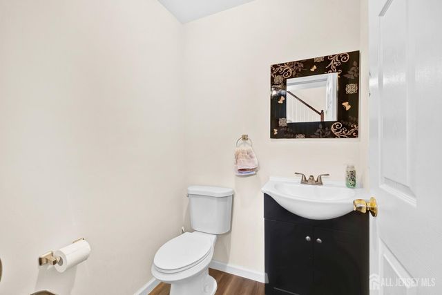 810 Plymouth Road, North Brunswick, NJ 08902