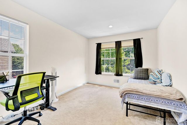 810 Plymouth Road, North Brunswick, NJ 08902