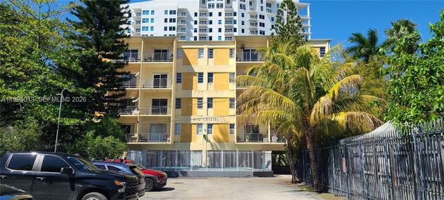 453 SW 2nd St 306C, Miami, FL 33130