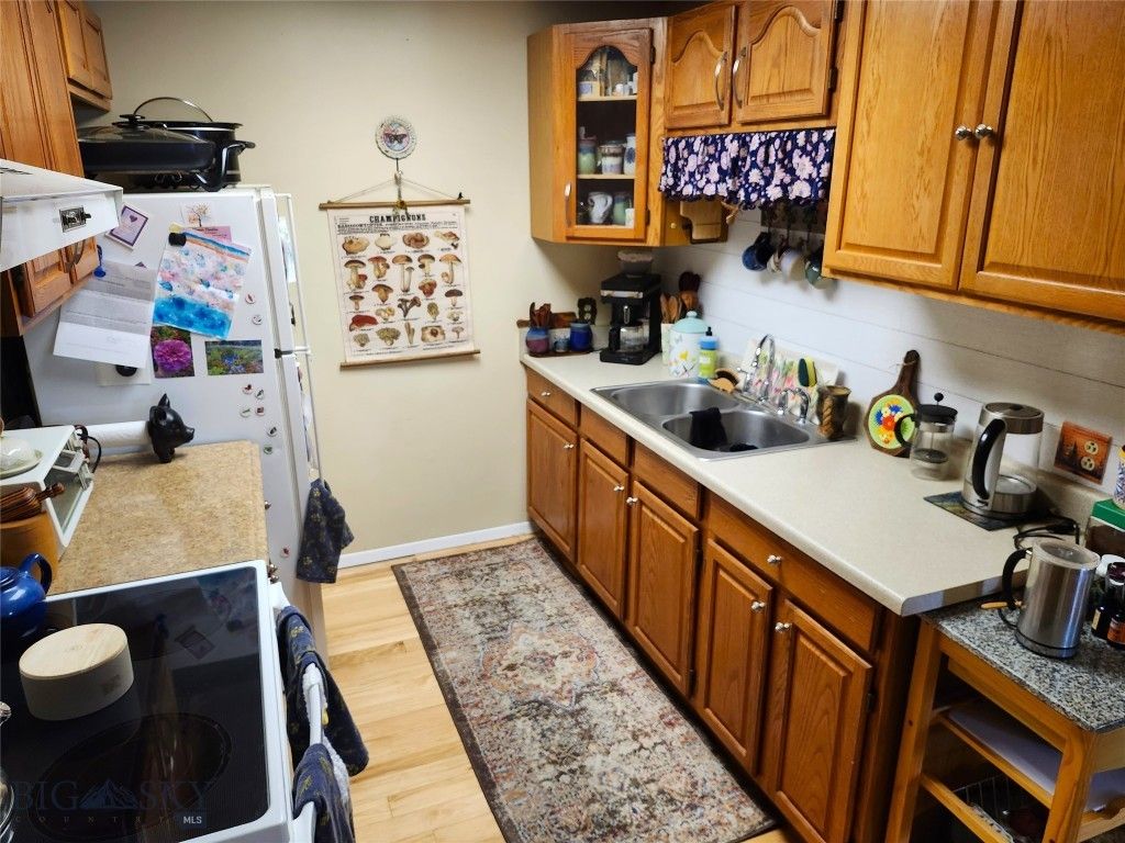 217 W Clark, Livingston, MT 59047 photo 19