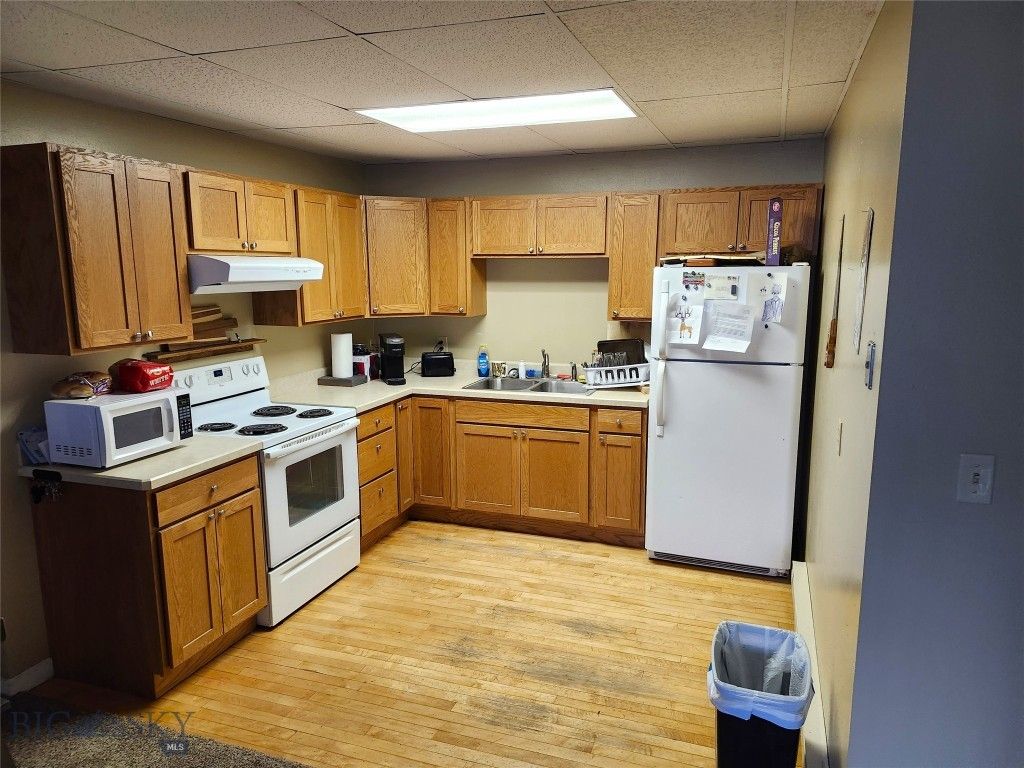 217 W Clark, Livingston, MT 59047 photo 8