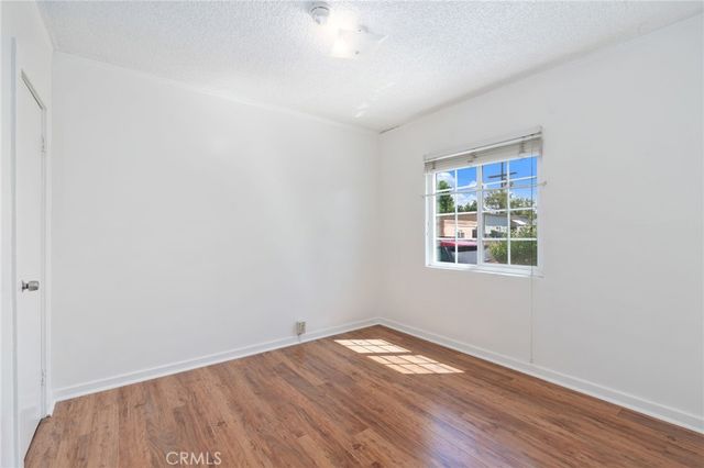 135 E 77th Street 3, Los Angeles, CA 90003