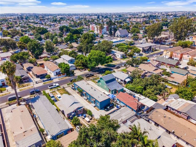 135 E 77th Street 3, Los Angeles, CA 90003