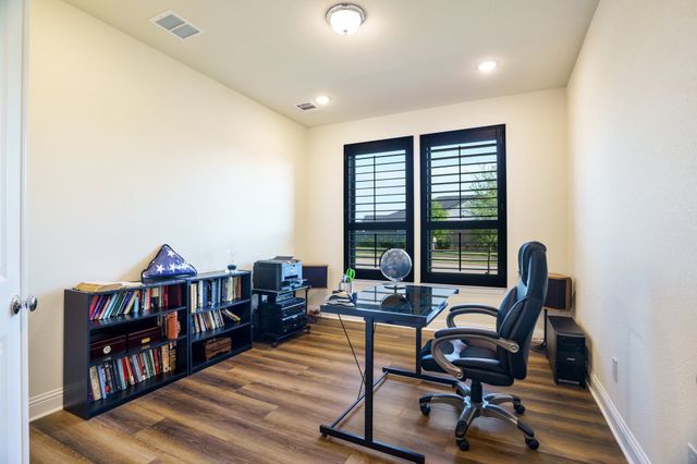 915 Blueberry Way, Northlake, TX 76247