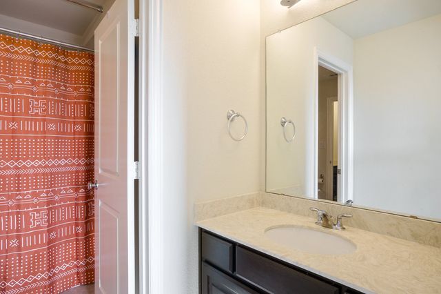 915 Blueberry Way, Northlake, TX 76247