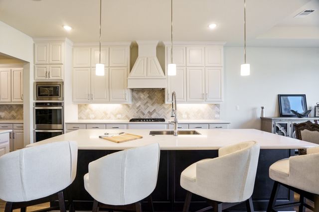 915 Blueberry Way, Northlake, TX 76247