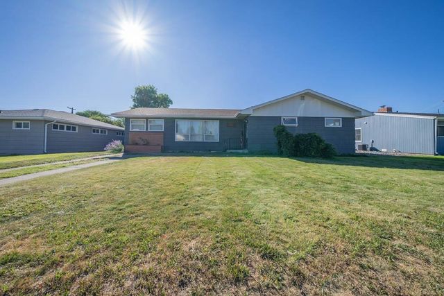 2108 Shoshoni Trail N, Cody, WY 82414 property photo