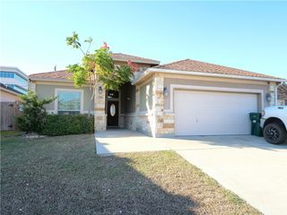 7178 Lake Placid Dr, Corpus Christi, TX 78414