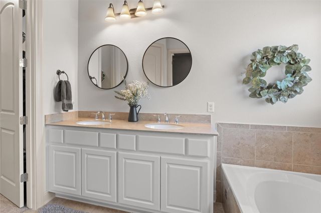 2732 Florin CV, Round Rock, TX 78665