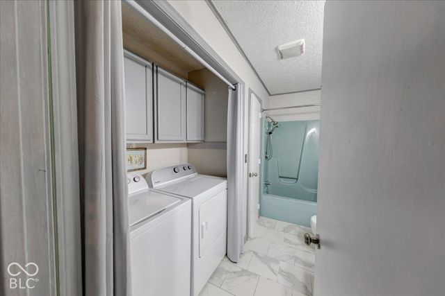 8608 S Providence Drive, Nineveh, IN 46164