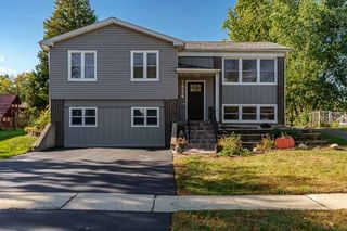 7924 WESTVIEW Lane, Woodridge, IL 60517