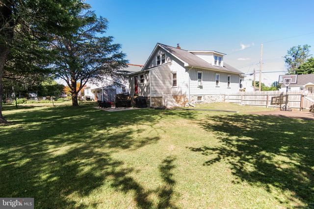 717 MONROE AVE, Glenside, PA 19038