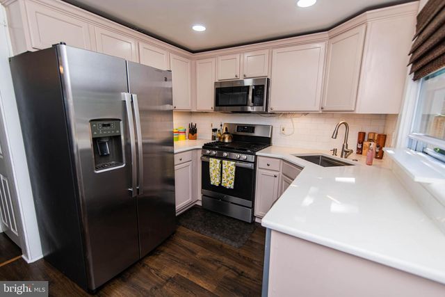 717 MONROE AVE, Glenside, PA 19038