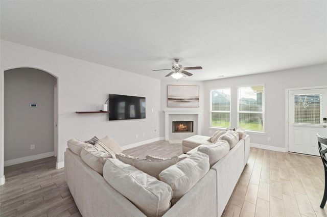 22606 Rosehill Meadow Drive, Tomball, TX 77377