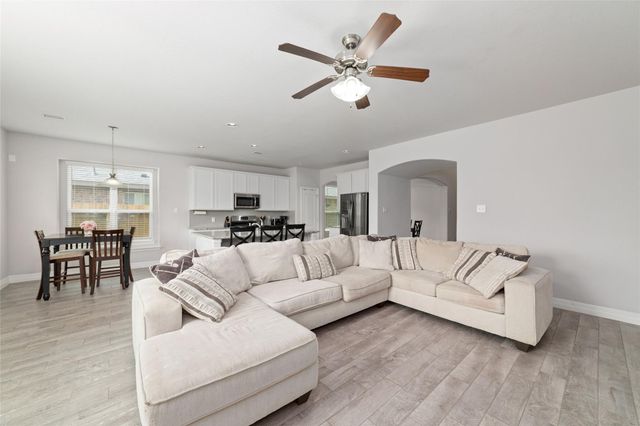 22606 Rosehill Meadow Drive, Tomball, TX 77377