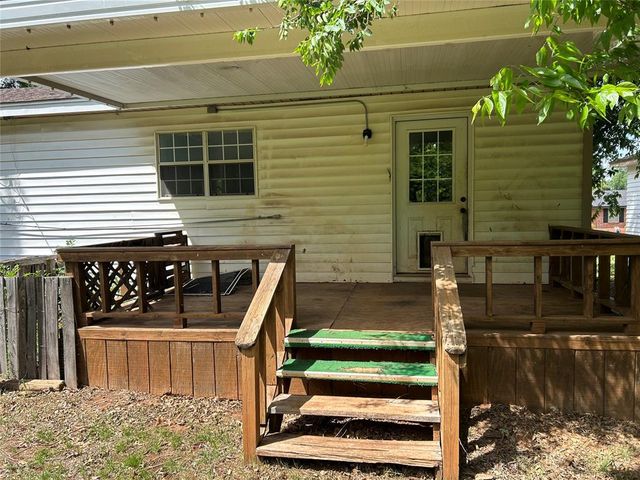 707 S 2nd Street, Yukon, OK 73099