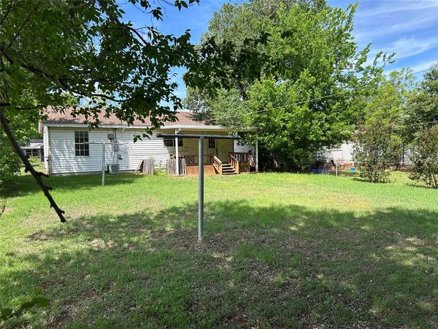 707 S 2nd Street, Yukon, OK 73099