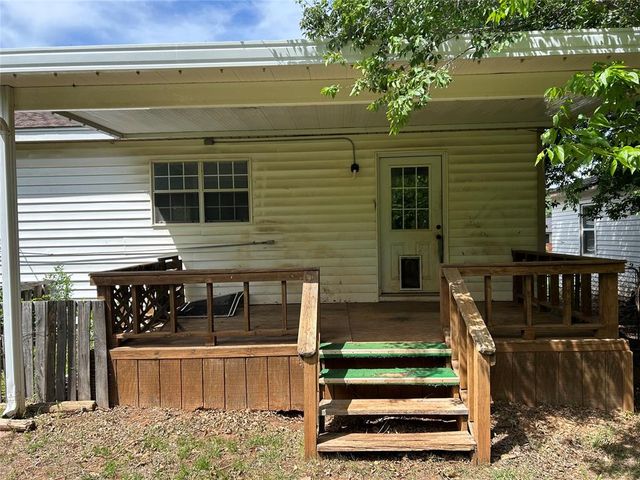 707 S 2nd Street, Yukon, OK 73099